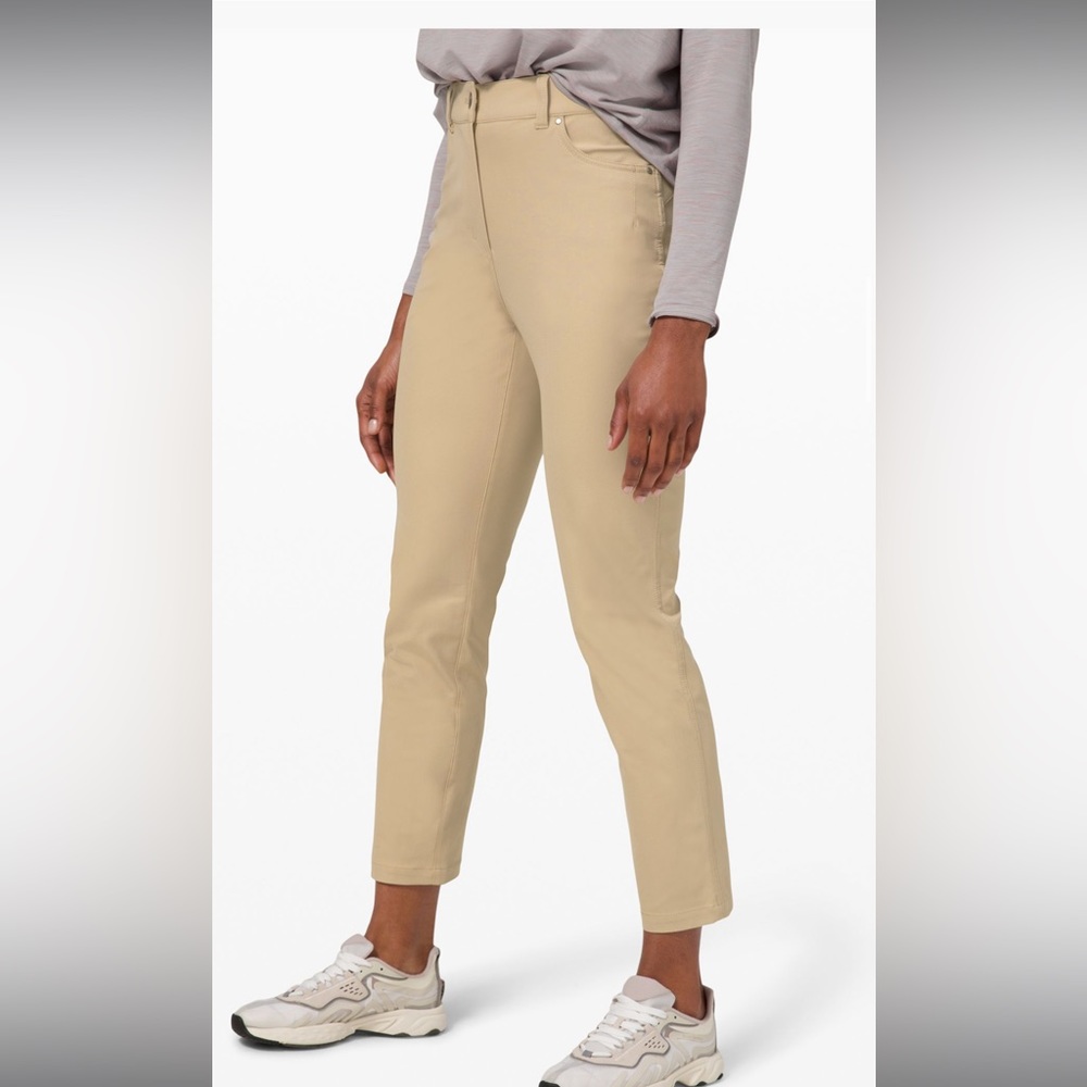 Lululemon Women’s 6 City Sleek 5 Pocket 7/8 Pant Color Trench Like New